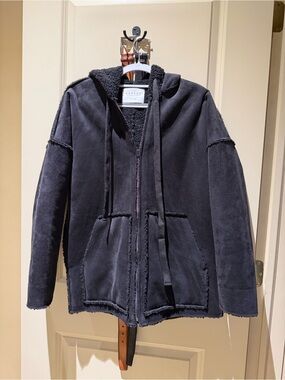 Like new Velvet by Graham & Spencer jacket XS
